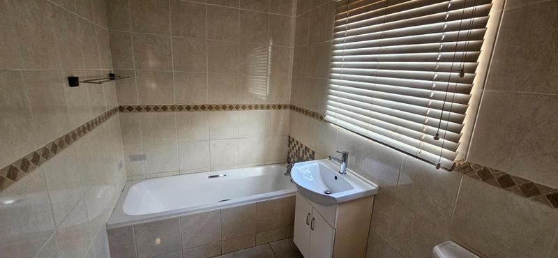 3 Bedroom Property for Sale in Atteridgeville Gauteng