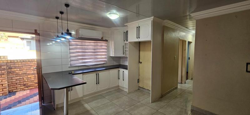 3 Bedroom Property for Sale in Atteridgeville Gauteng