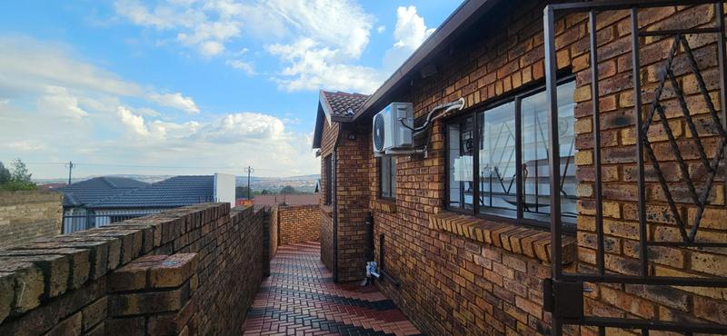 3 Bedroom Property for Sale in Atteridgeville Gauteng