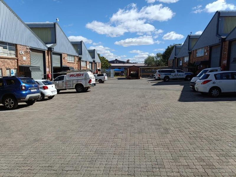 To Let Commercial Property for Rent in Robertville Gauteng
