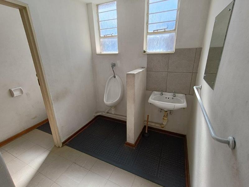 To Let Commercial Property for Rent in Robertville Gauteng