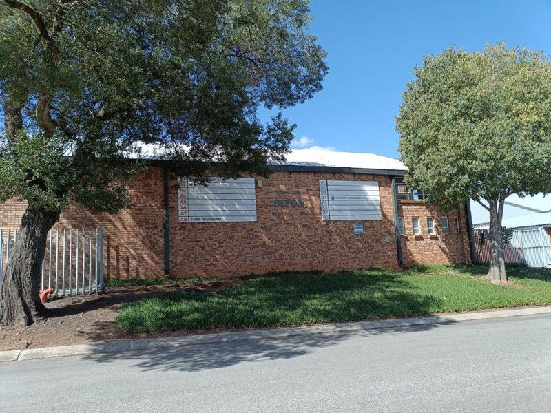 To Let Commercial Property for Rent in Robertville Gauteng