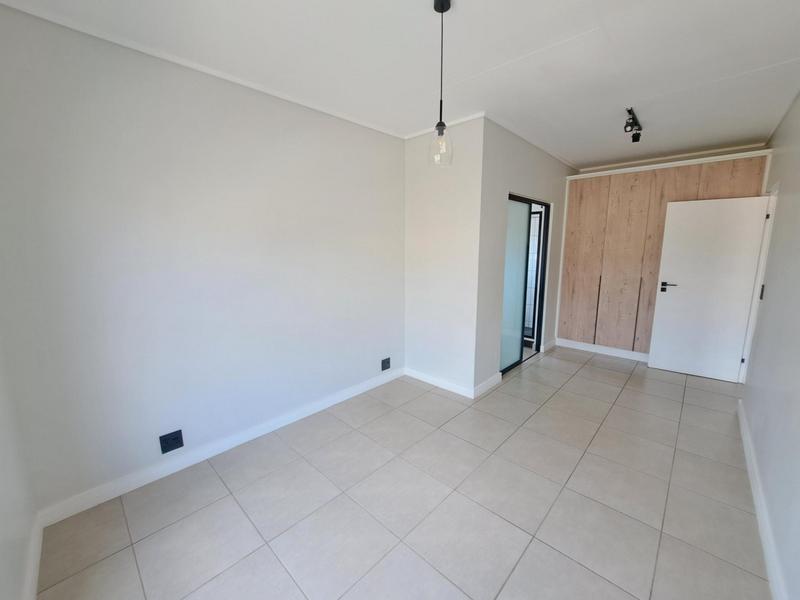 3 Bedroom Property for Sale in Mooikloof Gauteng
