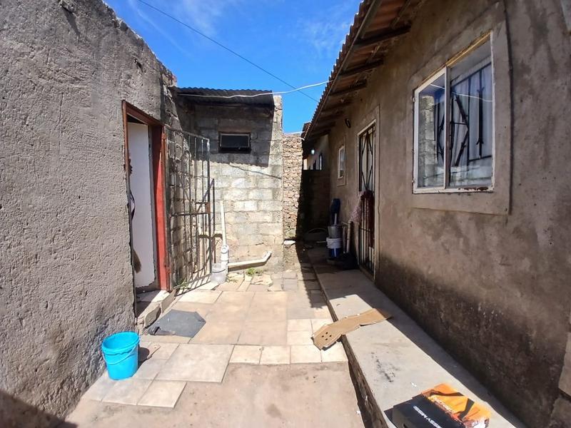 5 Bedroom Property for Sale in Olievenhoutbosch Gauteng