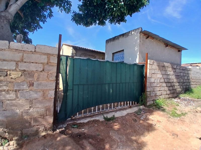 5 Bedroom Property for Sale in Olievenhoutbosch Gauteng