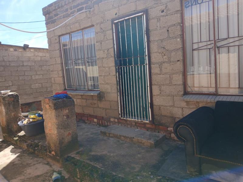 4 Bedroom Property for Sale in Olievenhoutbosch Gauteng