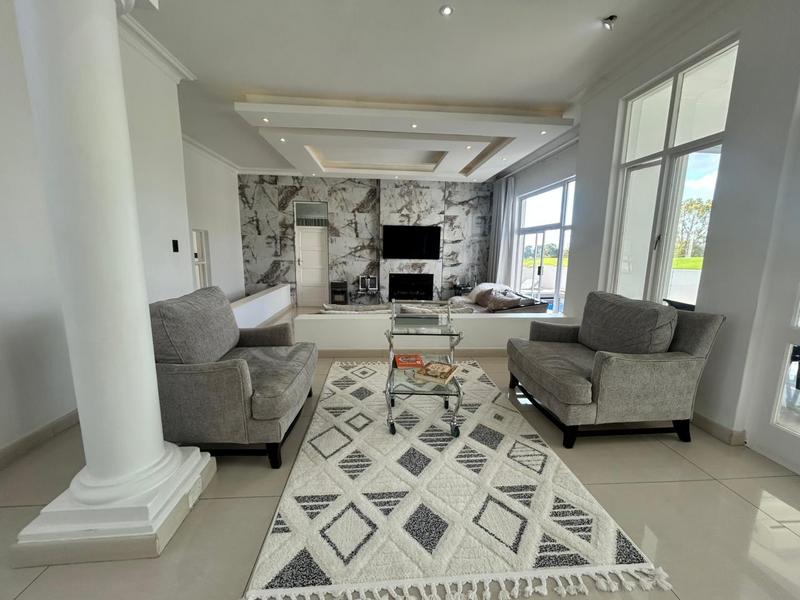 5 Bedroom Property for Sale in Blue Valley Golf Estate Gauteng