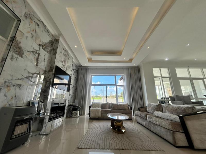 5 Bedroom Property for Sale in Blue Valley Golf Estate Gauteng