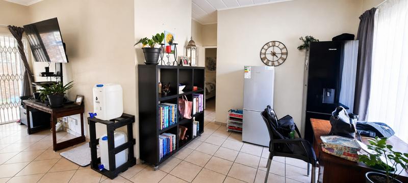 2 Bedroom Property for Sale in Highveld Gauteng