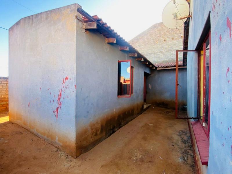 2 Bedroom Property for Sale in Protea Glen Gauteng