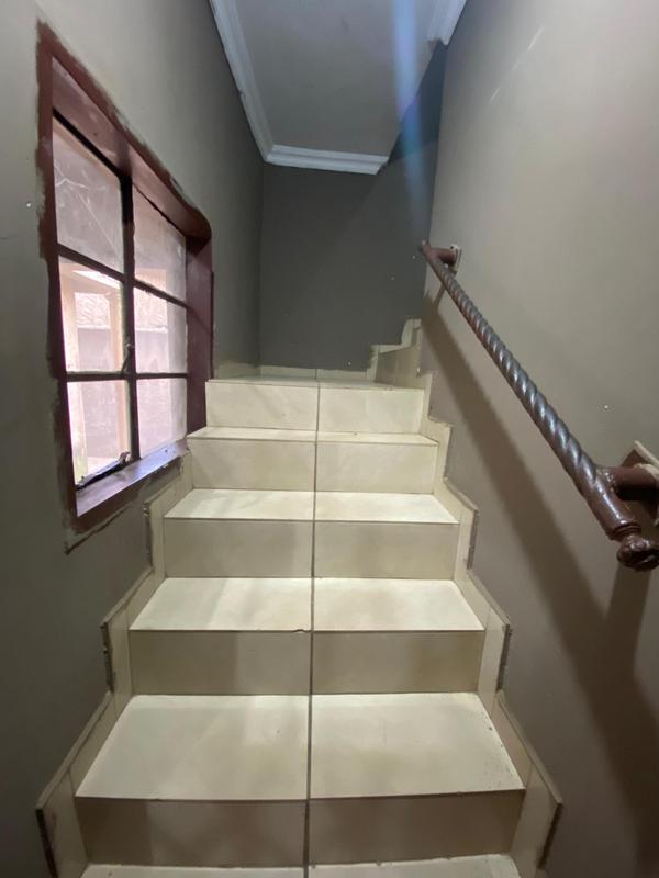 5 Bedroom Property for Sale in Tsakane Gauteng