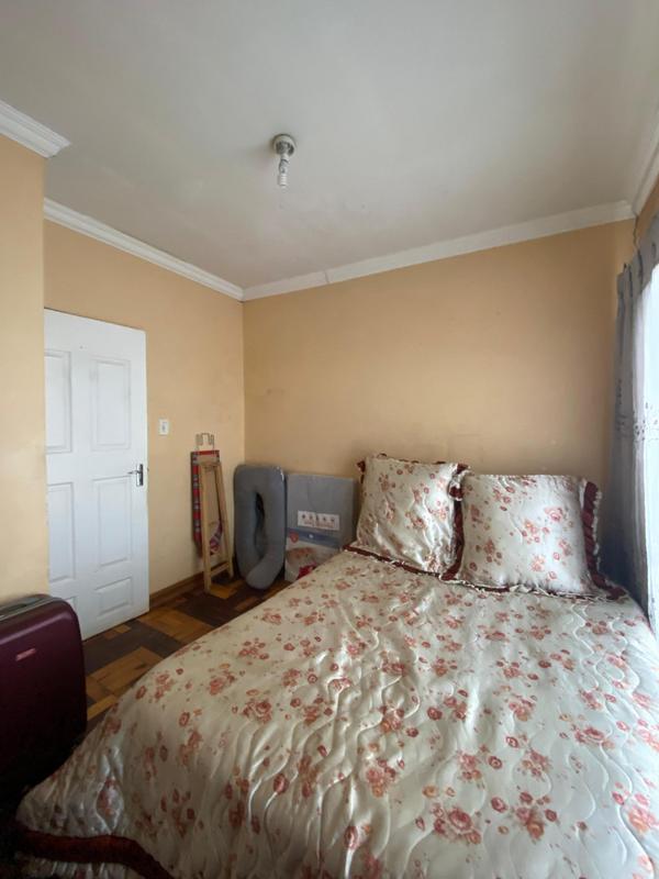 5 Bedroom Property for Sale in Tsakane Gauteng