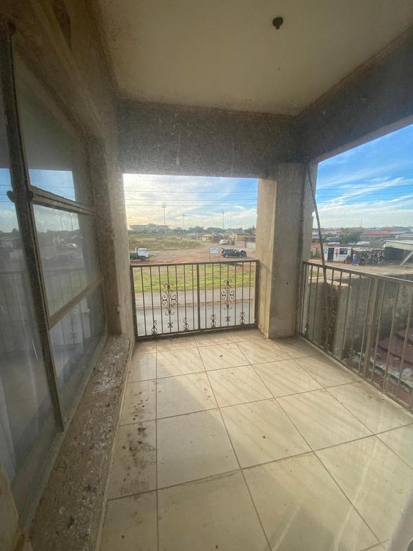 5 Bedroom Property for Sale in Tsakane Gauteng