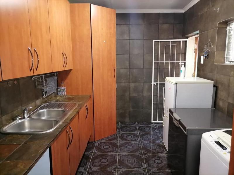 4 Bedroom Property for Sale in Dorandia Gauteng