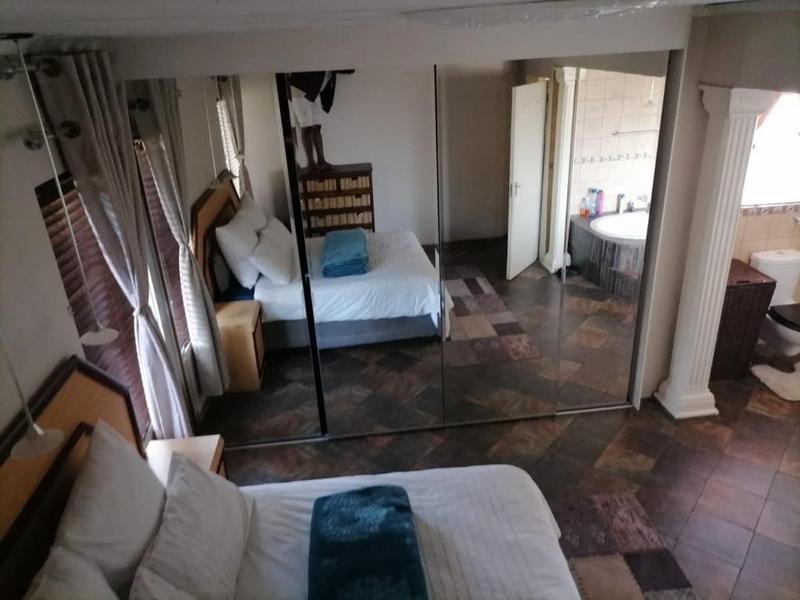 4 Bedroom Property for Sale in Dorandia Gauteng