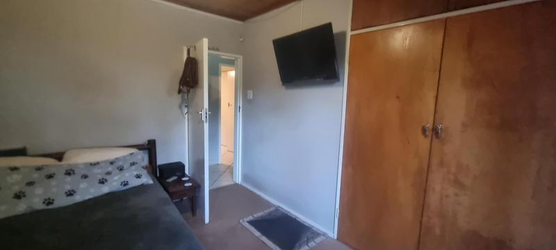 5 Bedroom Property for Sale in Eldoraigne Gauteng