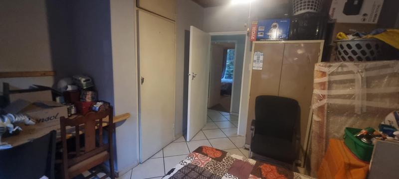 5 Bedroom Property for Sale in Eldoraigne Gauteng