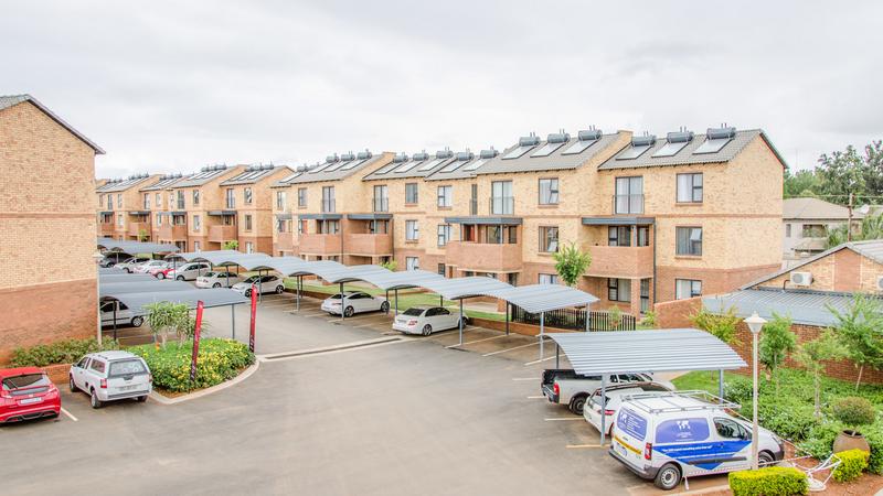 2 Bedroom Property for Sale in Boardwalk Gauteng