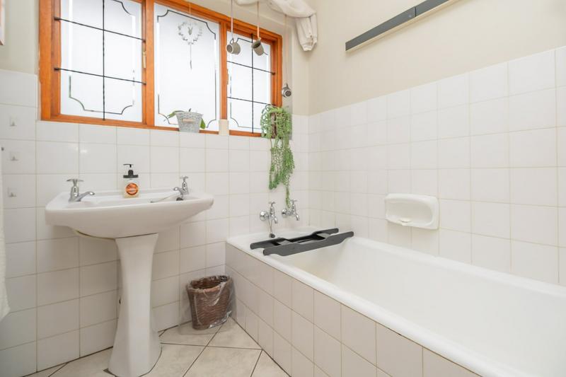 4 Bedroom Property for Sale in Wilro Park Gauteng