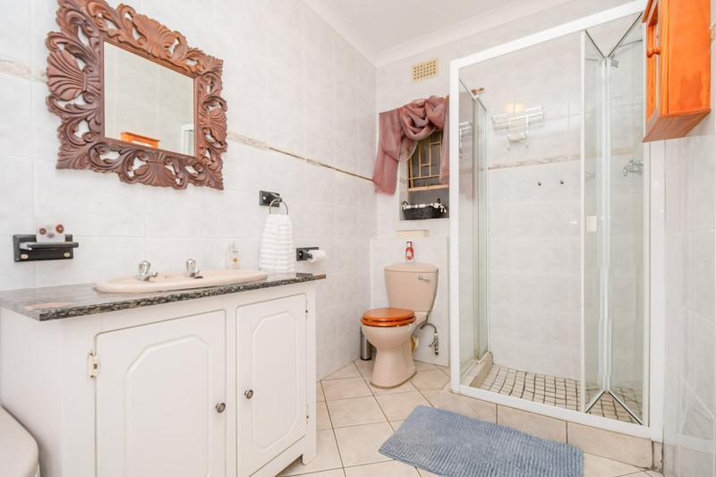 4 Bedroom Property for Sale in Wilro Park Gauteng