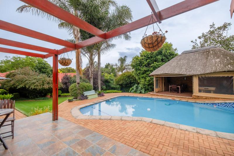 4 Bedroom Property for Sale in Wilro Park Gauteng