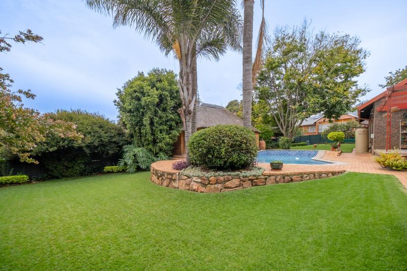 4 Bedroom Property for Sale in Wilro Park Gauteng