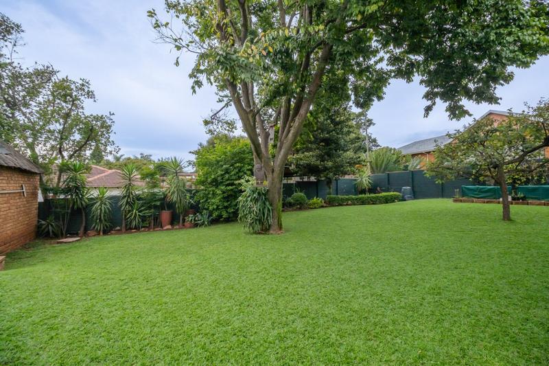 4 Bedroom Property for Sale in Wilro Park Gauteng