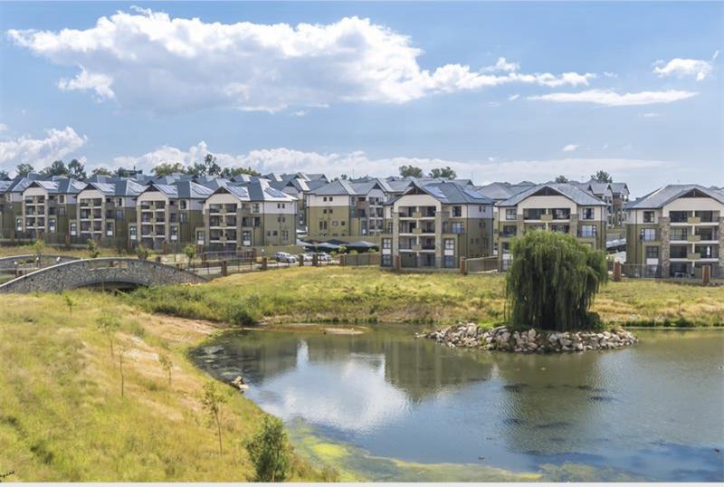 1 Bedroom Property for Sale in Waterfall Gauteng