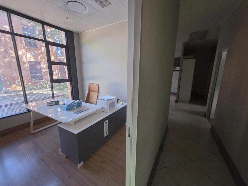 Commercial Property for Sale in Die Hoewes Gauteng
