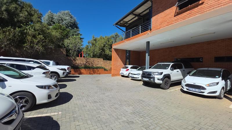Commercial Property for Sale in Die Hoewes Gauteng