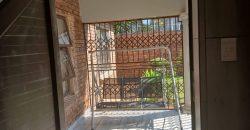 3 Bedroom Property for Sale in Mountain View Gauteng