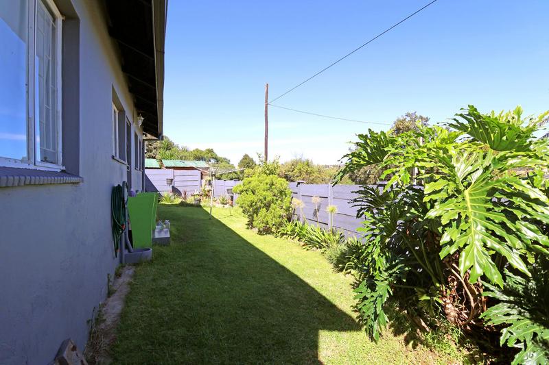 2 Bedroom Property for Sale in Roodekrans Gauteng