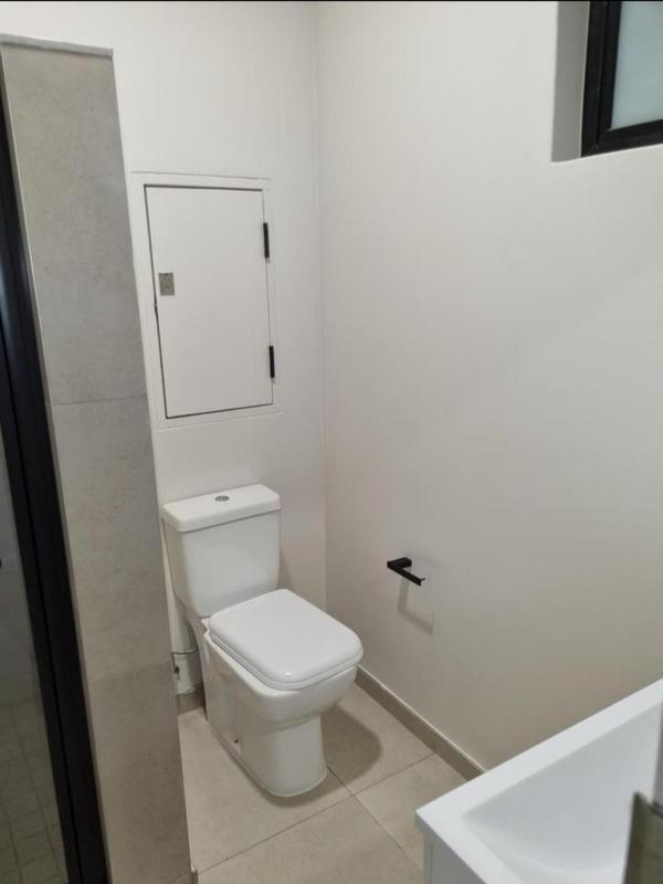 To Let 3 Bedroom Property for Rent in Waverley Gauteng