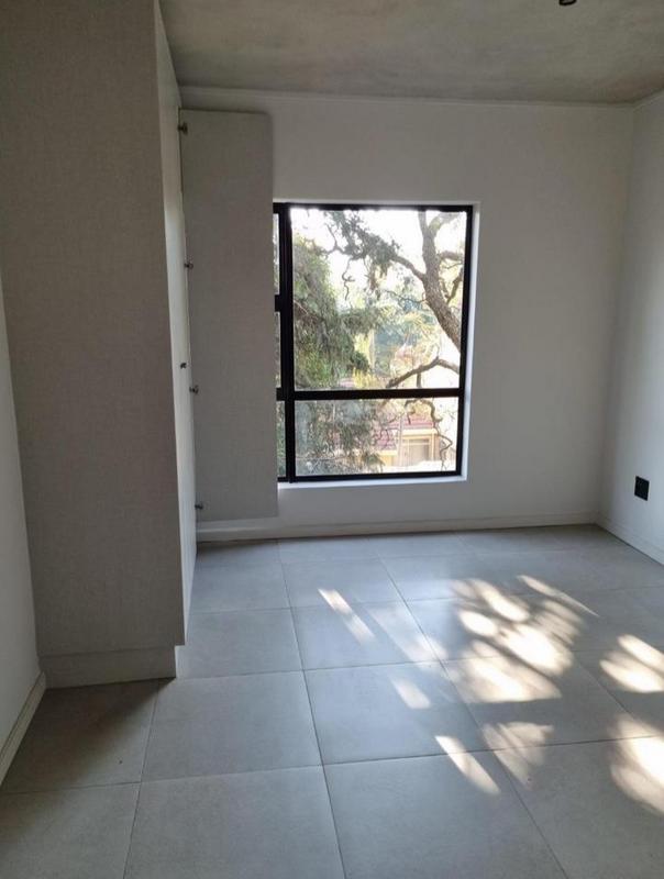 To Let 3 Bedroom Property for Rent in Waverley Gauteng