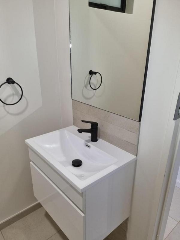 To Let 3 Bedroom Property for Rent in Waverley Gauteng