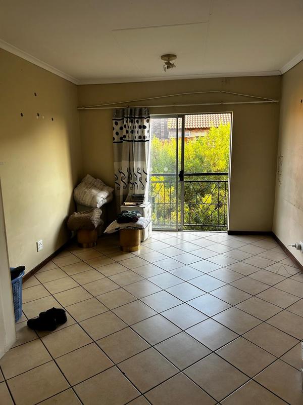 1 Bedroom Property for Sale in Wonderpark Estate Gauteng
