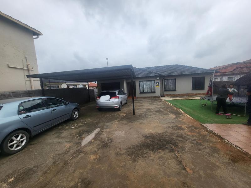 3 Bedroom Property for Sale in Birch Acres Gauteng