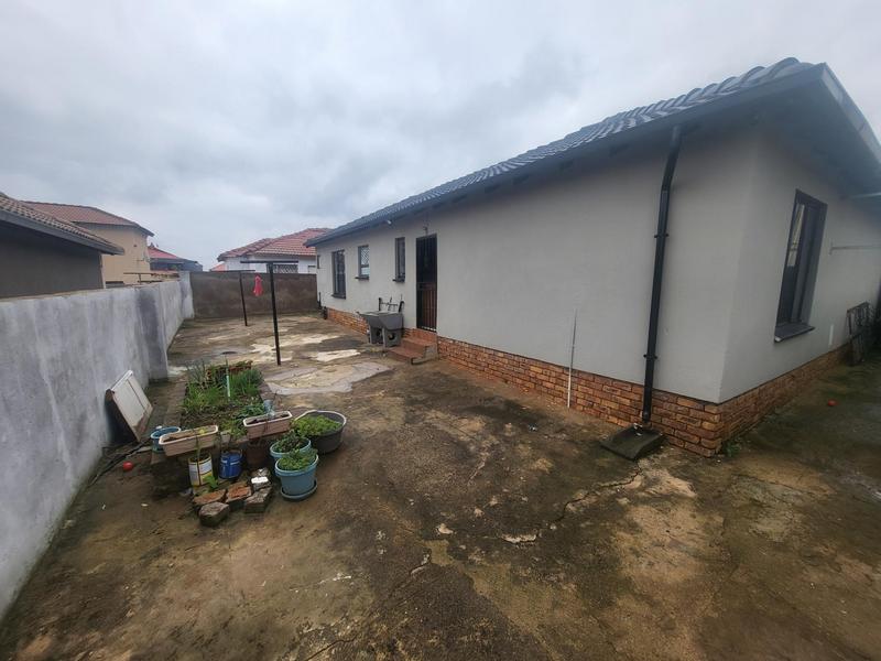 3 Bedroom Property for Sale in Birch Acres Gauteng