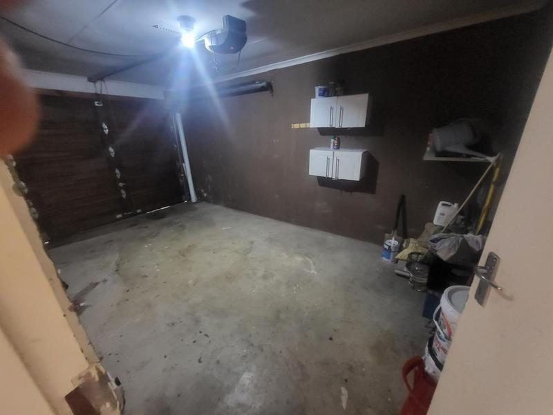 3 Bedroom Property for Sale in Birch Acres Gauteng
