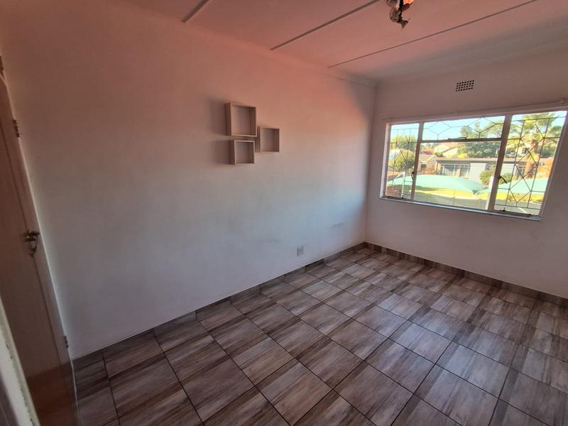 3 Bedroom Property for Sale in Brackenhurst Gauteng