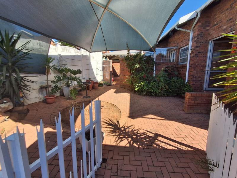 3 Bedroom Property for Sale in Mayberry Park Gauteng