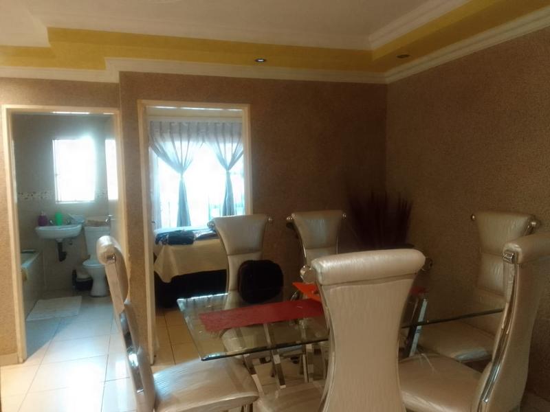 3 Bedroom Property for Sale in Windmill Park Gauteng