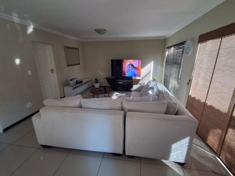 4 Bedroom Property for Sale in Bassonia Gauteng