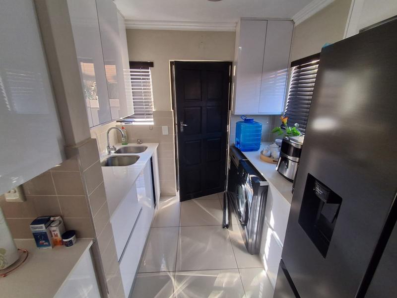 4 Bedroom Property for Sale in Bassonia Gauteng