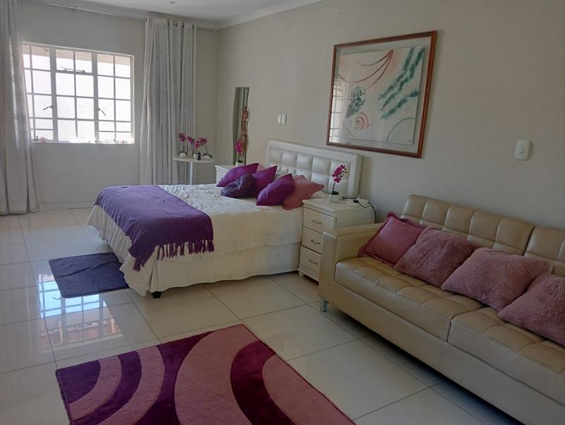 3 Bedroom Property for Sale in Mondeor Gauteng