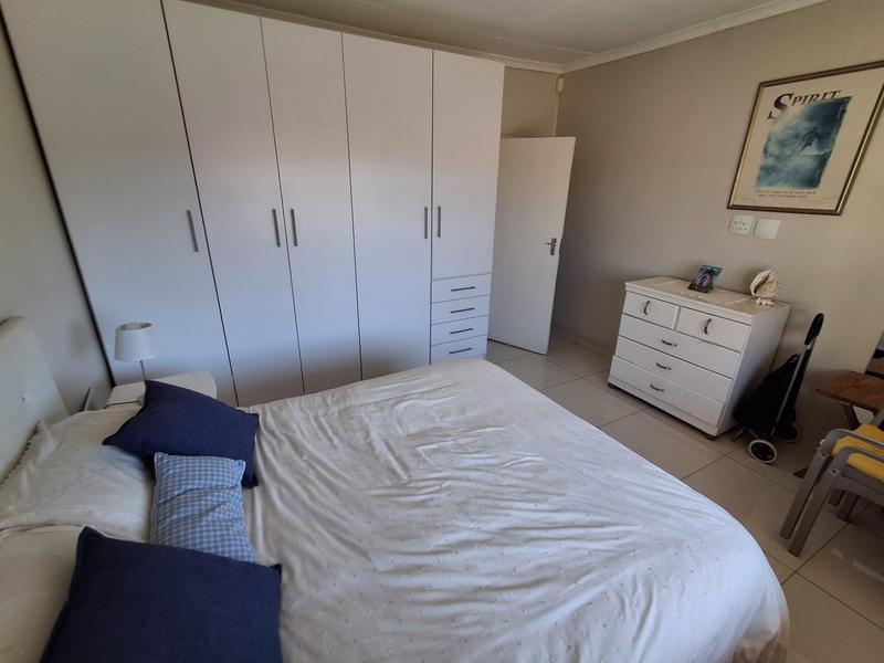 3 Bedroom Property for Sale in Mondeor Gauteng