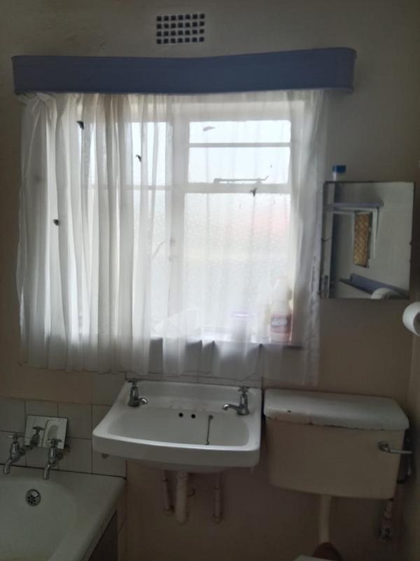 1 Bedroom Property for Sale in Vrededorp Gauteng