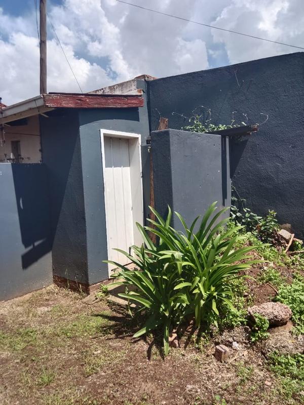 1 Bedroom Property for Sale in Vrededorp Gauteng