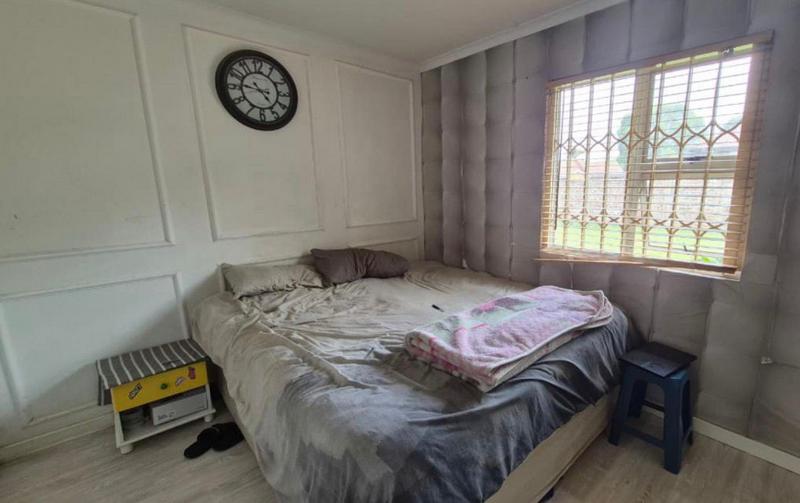 2 Bedroom Property for Sale in Cloverdene Gauteng