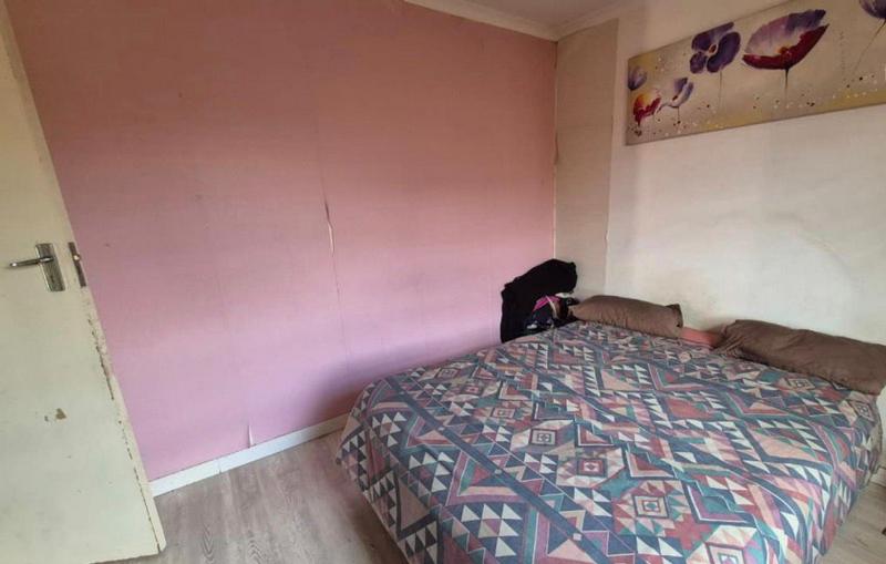 2 Bedroom Property for Sale in Cloverdene Gauteng